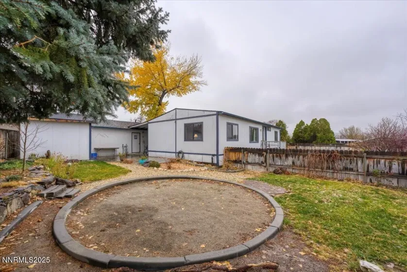 485 Capricorn, Reno, Nevada 89521, 4 Bedrooms Bedrooms, ,2 BathroomsBathrooms,Residential,Residential,Capricorn,250058494