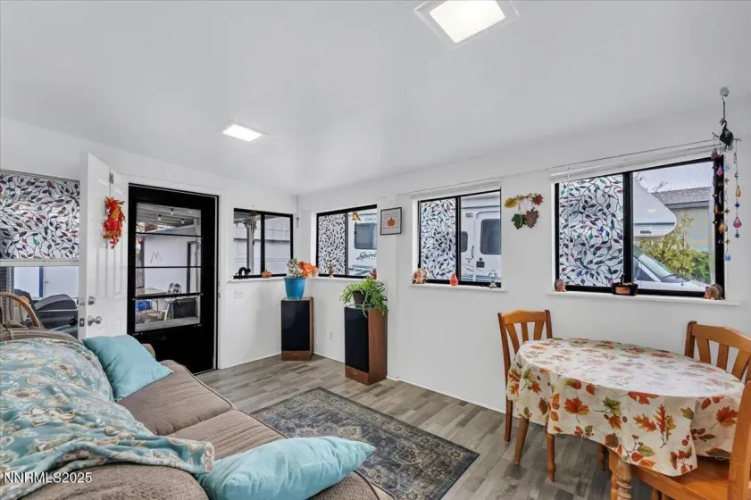 485 Capricorn, Reno, Nevada 89521, 4 Bedrooms Bedrooms, ,2 BathroomsBathrooms,Residential,Residential,Capricorn,250058494