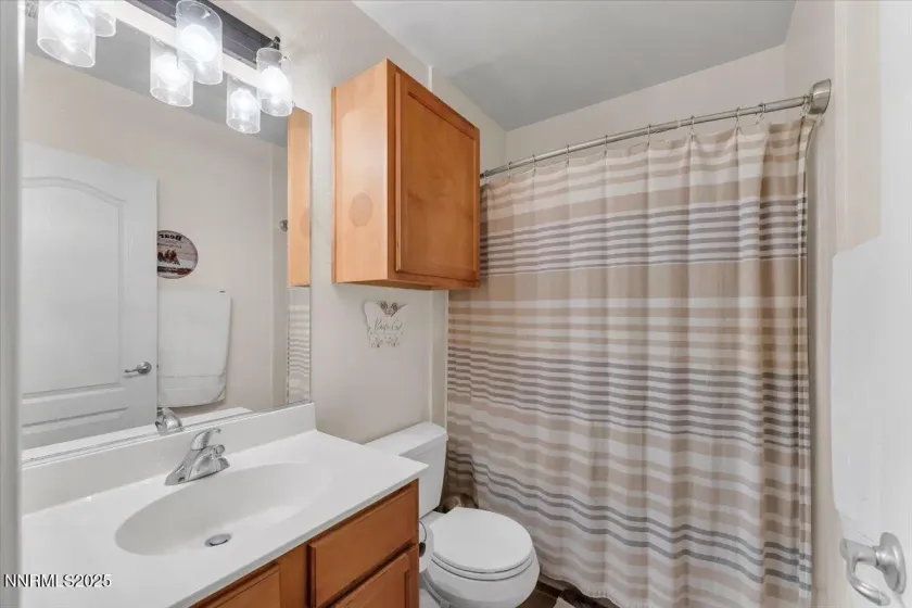 9050 Double R, Reno, Nevada 89521, 2 Bedrooms Bedrooms, ,2 BathroomsBathrooms,Residential,Residential,Double R,250058504