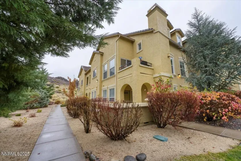 9050 Double R, Reno, Nevada 89521, 2 Bedrooms Bedrooms, ,2 BathroomsBathrooms,Residential,Residential,Double R,250058504