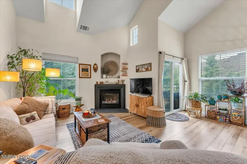 9050 Double R, Reno, Nevada 89521, 2 Bedrooms Bedrooms, ,2 BathroomsBathrooms,Residential,Residential,Double R,250058504