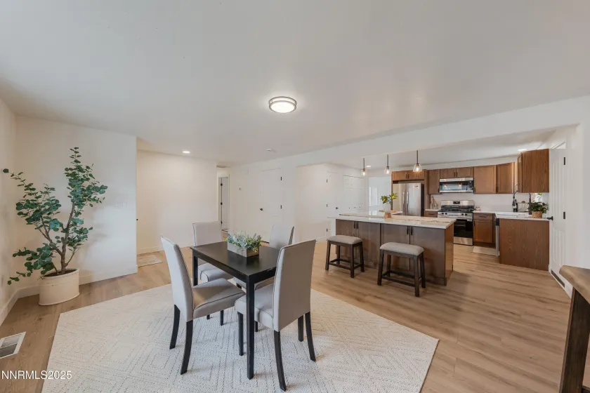 1312 Saratoga, Minden, Nevada 89423, 4 Bedrooms Bedrooms, ,2 BathroomsBathrooms,Residential,Residential,Saratoga,250058511