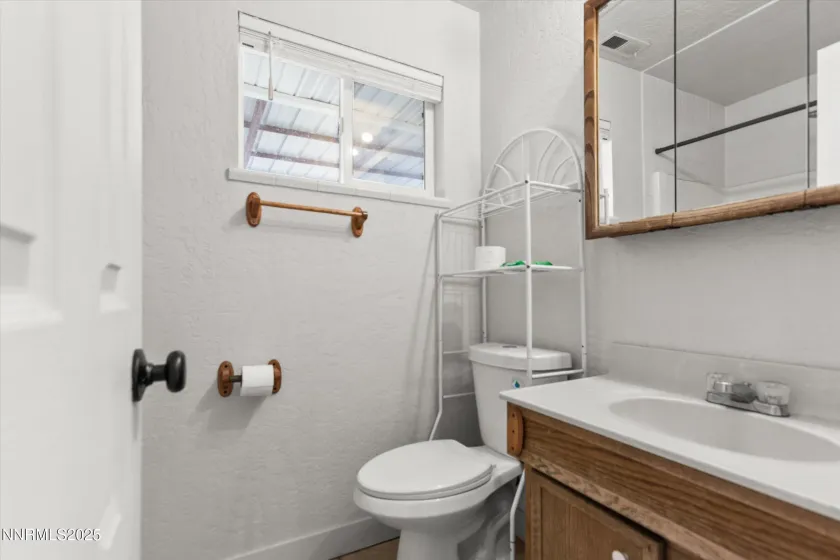 11360 Fir, Reno, Nevada 89506, 3 Bedrooms Bedrooms, ,2 BathroomsBathrooms,Residential,Residential,Fir,250057087