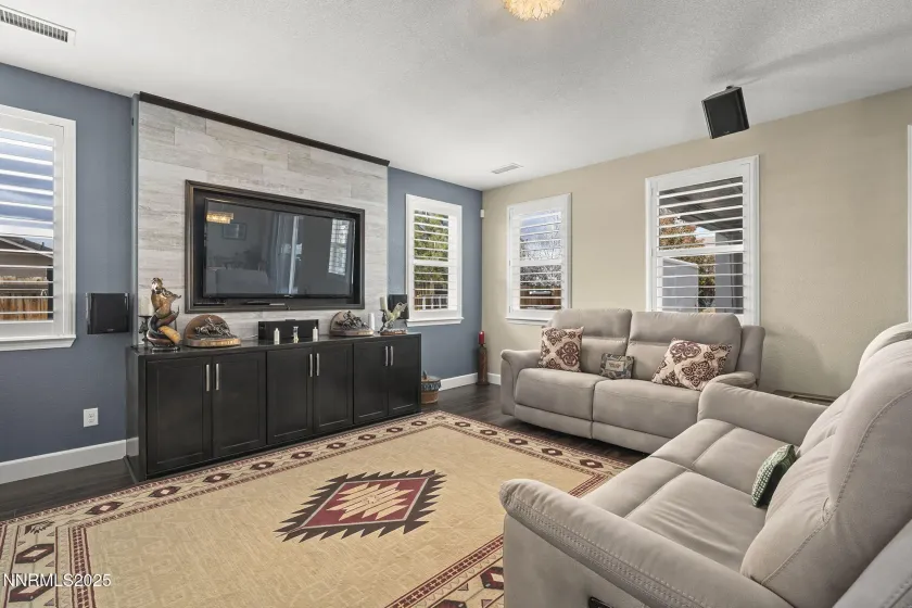 2810 Tobiano, Reno, Nevada 89521, 3 Bedrooms Bedrooms, ,2 BathroomsBathrooms,Residential,Residential,Tobiano,250058512