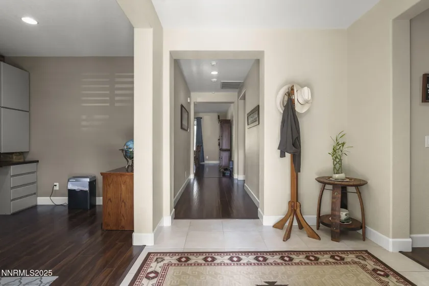 2810 Tobiano, Reno, Nevada 89521, 3 Bedrooms Bedrooms, ,2 BathroomsBathrooms,Residential,Residential,Tobiano,250058512