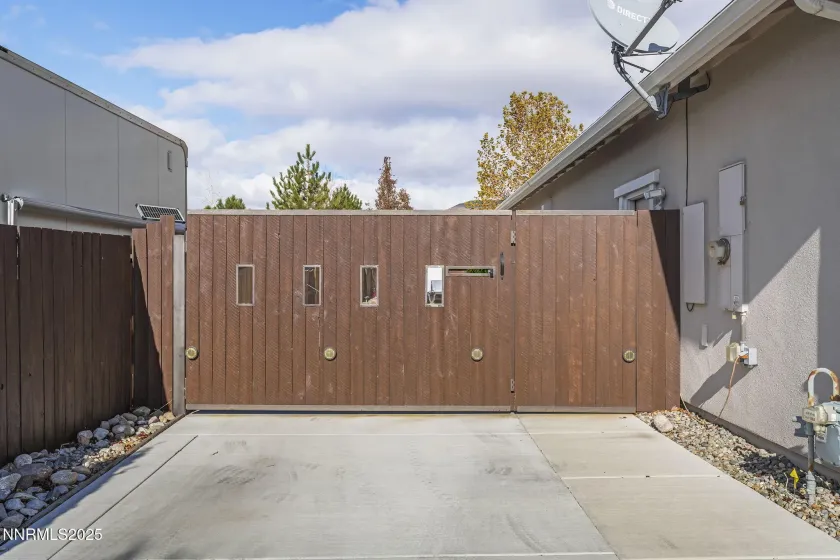 2810 Tobiano, Reno, Nevada 89521, 3 Bedrooms Bedrooms, ,2 BathroomsBathrooms,Residential,Residential,Tobiano,250058512