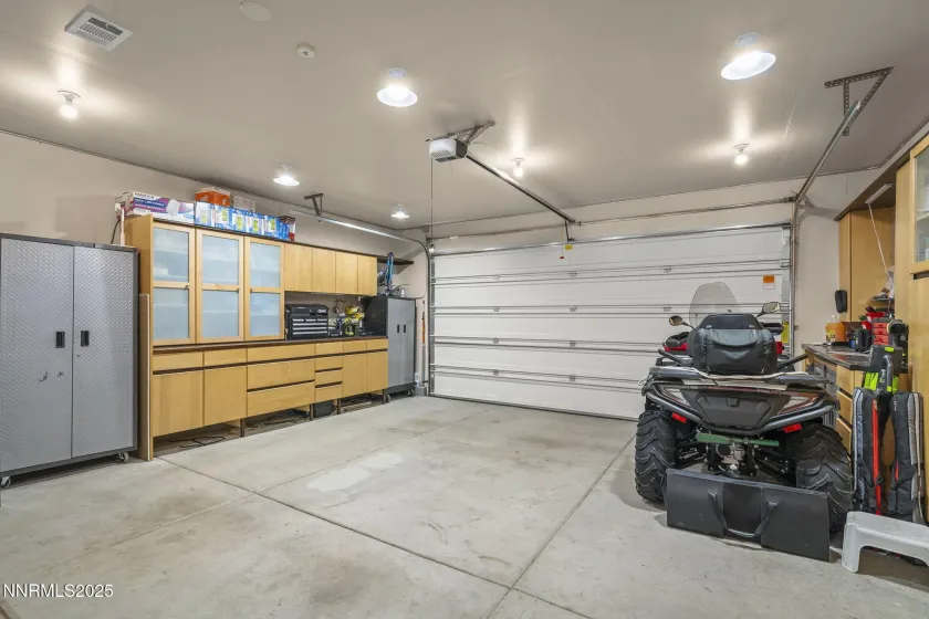 2810 Tobiano, Reno, Nevada 89521, 3 Bedrooms Bedrooms, ,2 BathroomsBathrooms,Residential,Residential,Tobiano,250058512