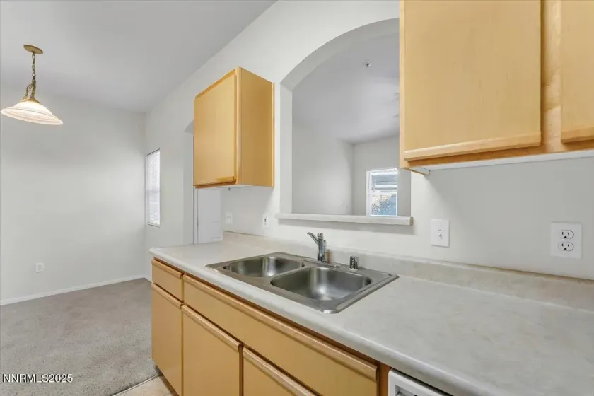 6850 Sharlands, Reno, Nevada 89523, 1 Bedroom Bedrooms, ,1 BathroomBathrooms,Residential,Residential,Sharlands,250058513