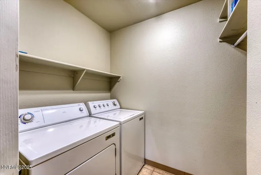 6850 Sharlands, Reno, Nevada 89523, 1 Bedroom Bedrooms, ,1 BathroomBathrooms,Residential,Residential,Sharlands,250058513