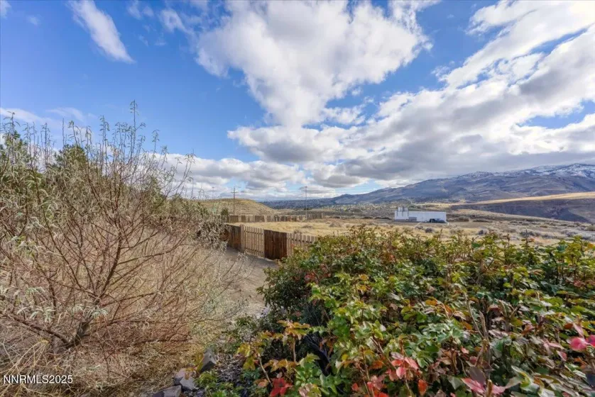 6850 Sharlands, Reno, Nevada 89523, 1 Bedroom Bedrooms, ,1 BathroomBathrooms,Residential,Residential,Sharlands,250058513