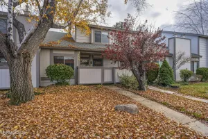 1023 Tyler, Sparks, Nevada 89431, 2 Bedrooms Bedrooms, ,2 BathroomsBathrooms,Residential,Residential,Tyler,250058515