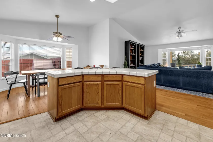 1355 Nightingale, Sparks, Nevada 89441, 3 Bedrooms Bedrooms, ,2 BathroomsBathrooms,Residential,Residential,Nightingale,250058518