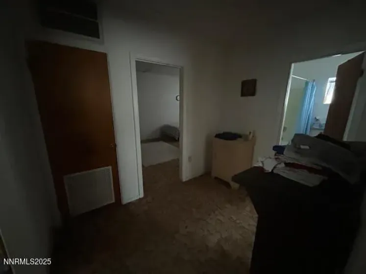 525 E, Gabbs, Nevada 89409, ,Commercial Sale,Residential,E,250058520