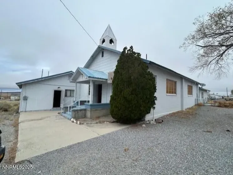 525 E, Gabbs, Nevada 89409, ,Commercial Sale,Residential,E,250058520