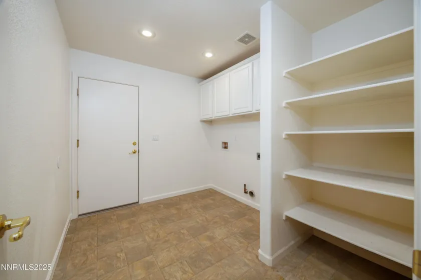 17635 Lake Powell, Reno, Nevada 89508, 3 Bedrooms Bedrooms, ,2 BathroomsBathrooms,Residential,Residential,Lake Powell,250058524