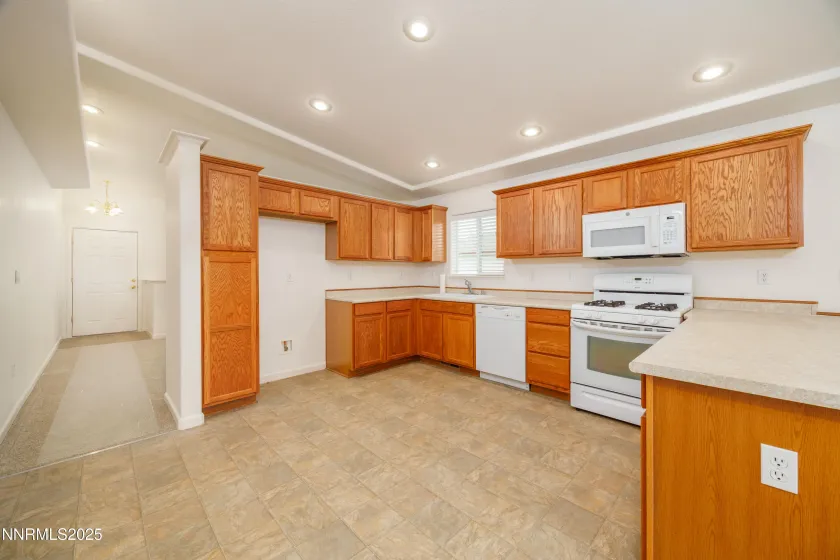 17635 Lake Powell, Reno, Nevada 89508, 3 Bedrooms Bedrooms, ,2 BathroomsBathrooms,Residential,Residential,Lake Powell,250058524