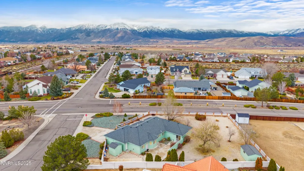 1168 Country Club, Minden, Nevada 89423, 3 Bedrooms Bedrooms, ,2 BathroomsBathrooms,Residential,Residential,Country Club,250058527