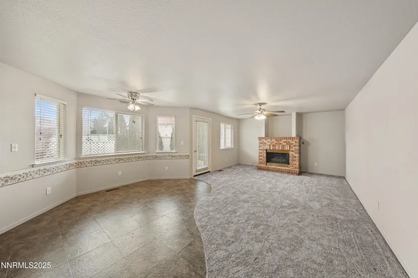 1168 Country Club, Minden, Nevada 89423, 3 Bedrooms Bedrooms, ,2 BathroomsBathrooms,Residential,Residential,Country Club,250058527