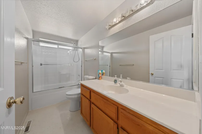 1168 Country Club, Minden, Nevada 89423, 3 Bedrooms Bedrooms, ,2 BathroomsBathrooms,Residential,Residential,Country Club,250058527