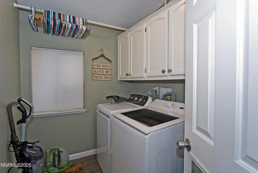 296 Ave De La Bleu De Clair, Sparks, Nevada 89434, 3 Bedrooms Bedrooms, ,2 BathroomsBathrooms,Residential,Residential,Ave De La Bleu De Clair,250058531