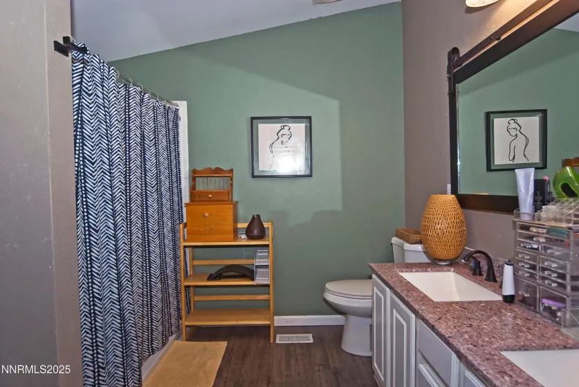 296 Ave De La Bleu De Clair, Sparks, Nevada 89434, 3 Bedrooms Bedrooms, ,2 BathroomsBathrooms,Residential,Residential,Ave De La Bleu De Clair,250058531