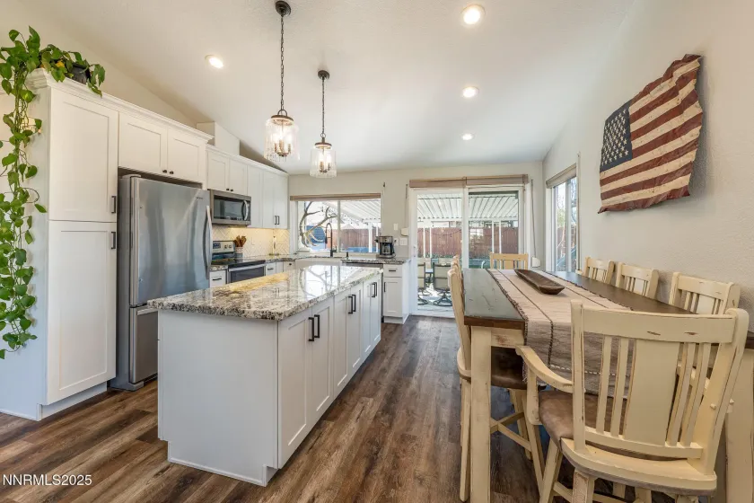 6800 Pah Rah, Sparks, Nevada 89436, 3 Bedrooms Bedrooms, ,2 BathroomsBathrooms,Residential,Residential,Pah Rah,250058535