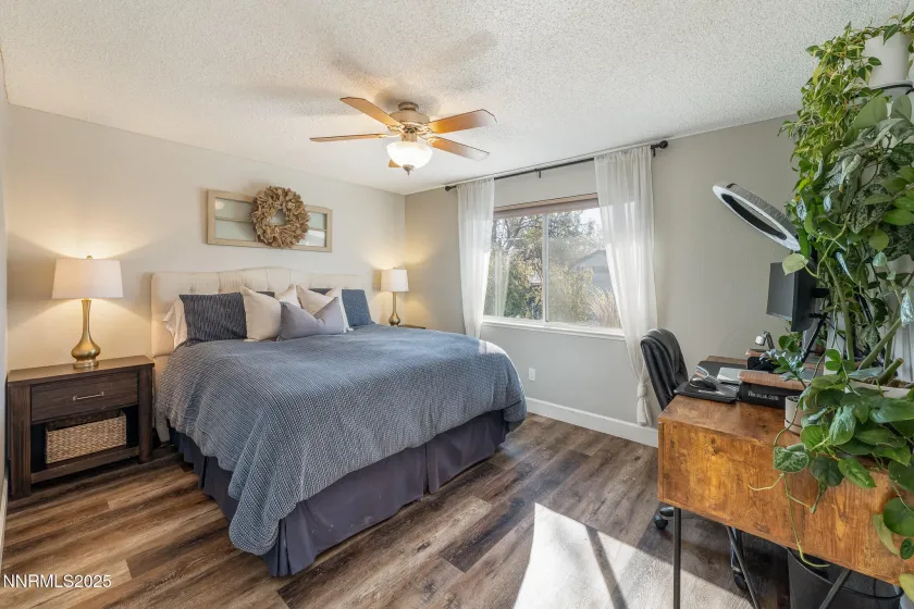 6800 Pah Rah, Sparks, Nevada 89436, 3 Bedrooms Bedrooms, ,2 BathroomsBathrooms,Residential,Residential,Pah Rah,250058535