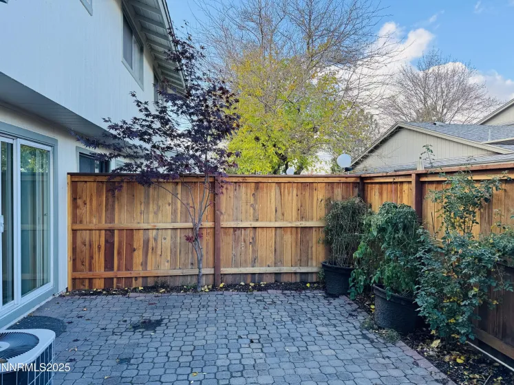 801 Woodglen, Sparks, Nevada 89434, 3 Bedrooms Bedrooms, ,2 BathroomsBathrooms,Residential,Residential,Woodglen,250058538