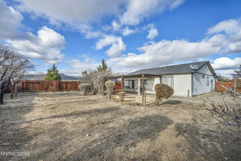 5676 Peach, Sun Valley, Nevada 89433, 3 Bedrooms Bedrooms, ,2 BathroomsBathrooms,Residential,Residential,Peach,250058539