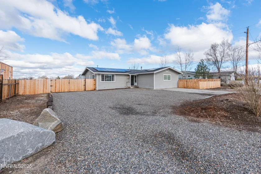 1486 Muir, Gardnerville, Nevada 89460, 3 Bedrooms Bedrooms, ,2 BathroomsBathrooms,Residential,Residential,Muir,250058540