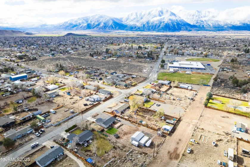 1486 Muir, Gardnerville, Nevada 89460, 3 Bedrooms Bedrooms, ,2 BathroomsBathrooms,Residential,Residential,Muir,250058540