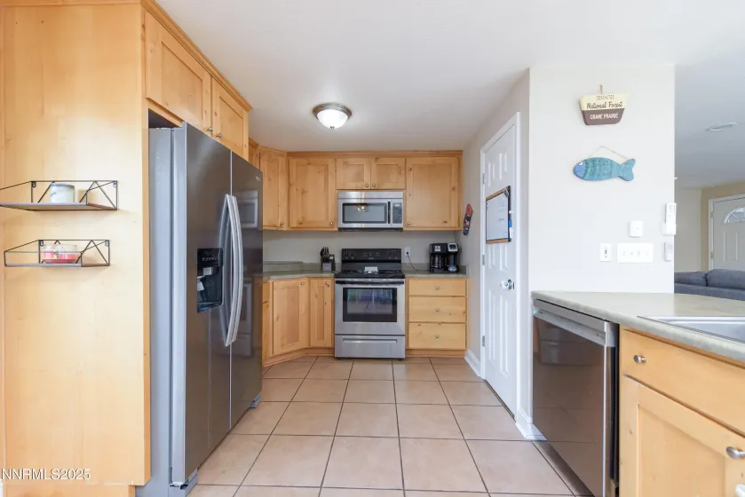 1486 Muir, Gardnerville, Nevada 89460, 3 Bedrooms Bedrooms, ,2 BathroomsBathrooms,Residential,Residential,Muir,250058540