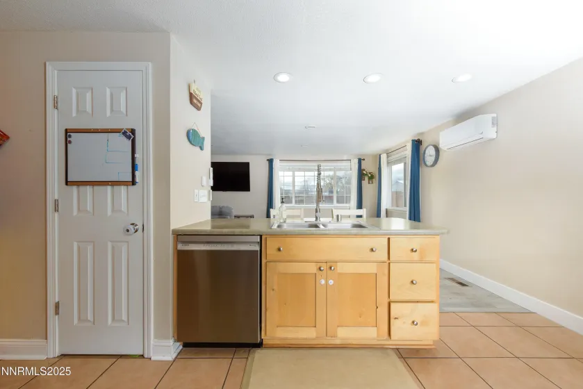 1486 Muir, Gardnerville, Nevada 89460, 3 Bedrooms Bedrooms, ,2 BathroomsBathrooms,Residential,Residential,Muir,250058540