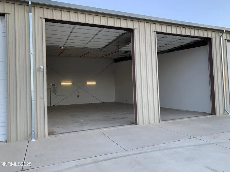 2213 Enterprise, Minden, Nevada 89423, ,Commercial Lease,Manufactured,Enterprise,250058543