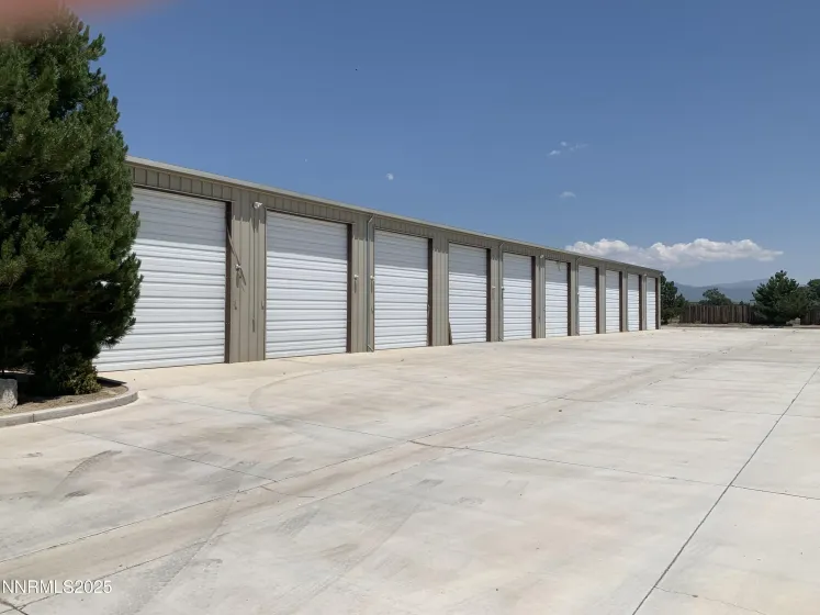 2213 Enterprise, Minden, Nevada 89423, ,Commercial Lease,Manufactured,Enterprise,250058543