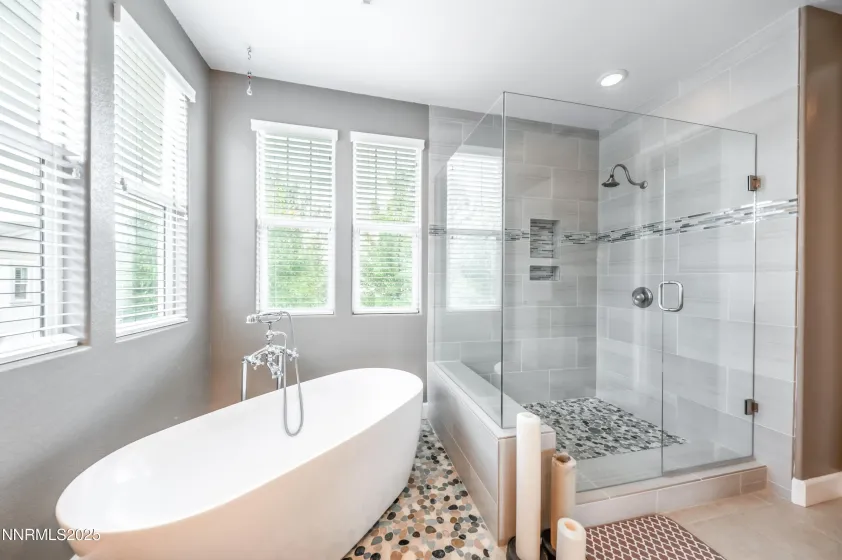 1612 Sawtooth, Reno, Nevada 89523, 4 Bedrooms Bedrooms, ,4 BathroomsBathrooms,Residential,Residential,Sawtooth,250058545