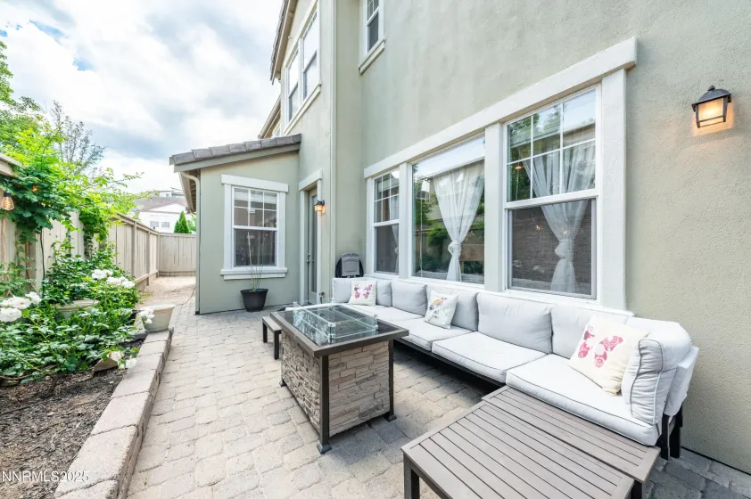 1612 Sawtooth, Reno, Nevada 89523, 4 Bedrooms Bedrooms, ,4 BathroomsBathrooms,Residential,Residential,Sawtooth,250058545