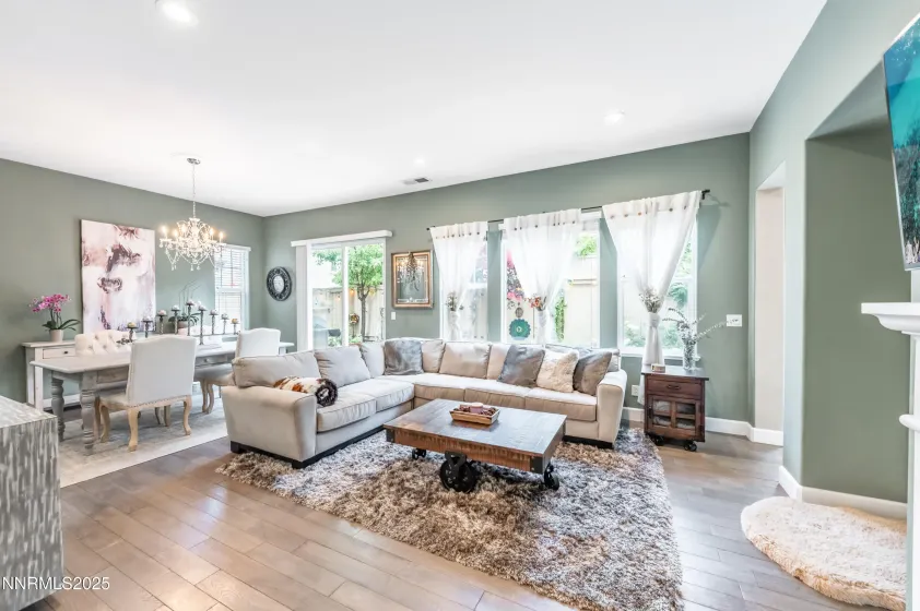 1612 Sawtooth, Reno, Nevada 89523, 4 Bedrooms Bedrooms, ,4 BathroomsBathrooms,Residential,Residential,Sawtooth,250058545