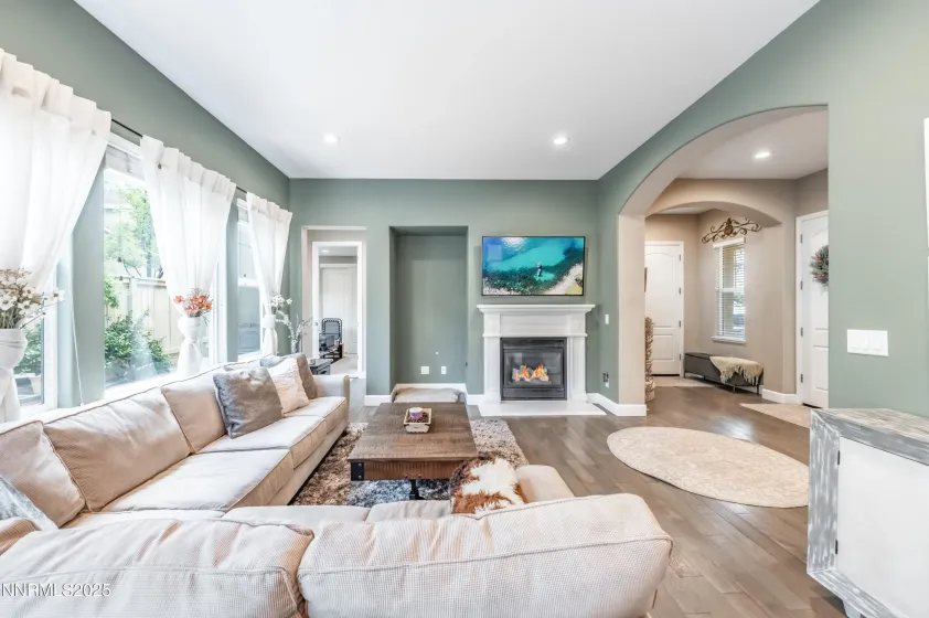 1612 Sawtooth, Reno, Nevada 89523, 4 Bedrooms Bedrooms, ,4 BathroomsBathrooms,Residential,Residential,Sawtooth,250058545