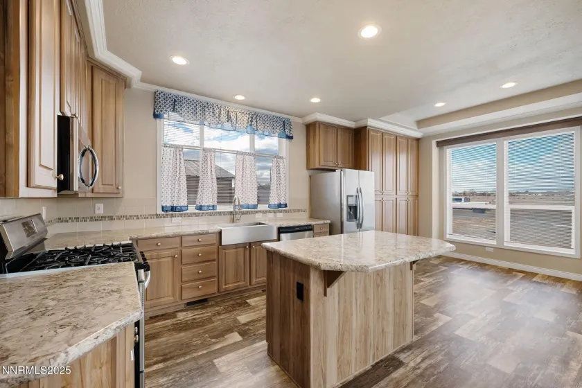 3040 Elm, Silver Springs, Nevada 89429, 4 Bedrooms Bedrooms, ,2 BathroomsBathrooms,Residential,Residential,Elm,250058547