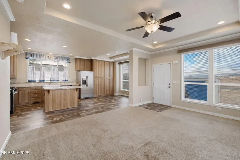 3040 Elm, Silver Springs, Nevada 89429, 4 Bedrooms Bedrooms, ,2 BathroomsBathrooms,Residential,Residential,Elm,250058547