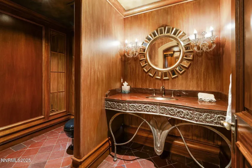 2490 Manzanita, Reno, Nevada 89509, 4 Bedrooms Bedrooms, ,8 BathroomsBathrooms,Residential,Residential,Manzanita,250058549