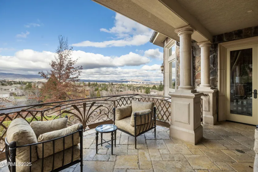 2490 Manzanita, Reno, Nevada 89509, 4 Bedrooms Bedrooms, ,8 BathroomsBathrooms,Residential,Residential,Manzanita,250058549