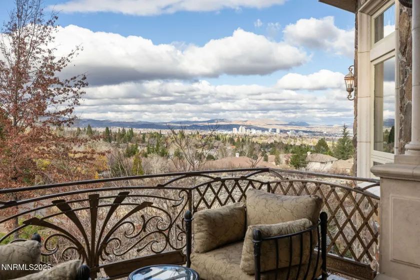 2490 Manzanita, Reno, Nevada 89509, 4 Bedrooms Bedrooms, ,8 BathroomsBathrooms,Residential,Residential,Manzanita,250058549