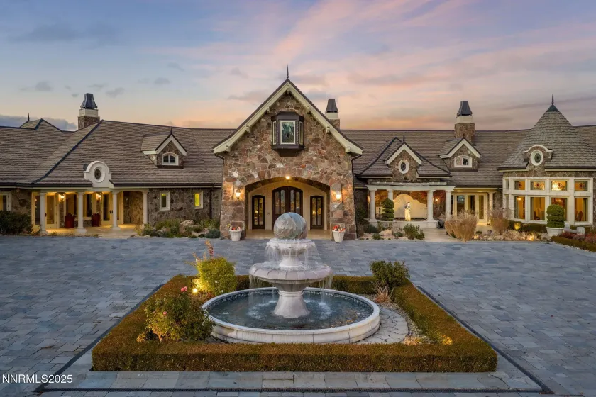 2490 Manzanita, Reno, Nevada 89509, 4 Bedrooms Bedrooms, ,8 BathroomsBathrooms,Residential,Residential,Manzanita,250058549