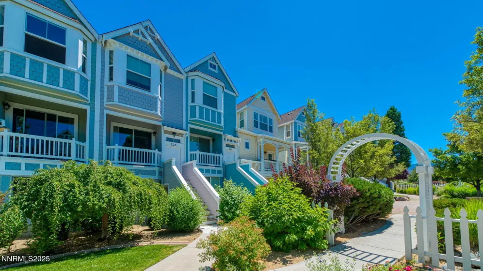 225 Gramercy, Reno, Nevada 89509, 3 Bedrooms Bedrooms, ,3 BathroomsBathrooms,Residential,Residential,Gramercy,250058554