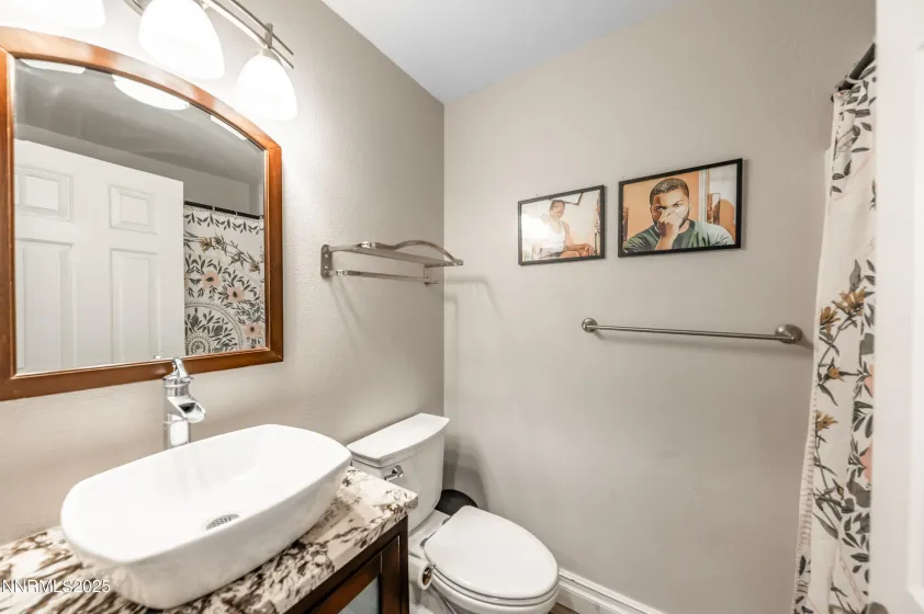 65 Eclipse, Sparks, Nevada 89441, 3 Bedrooms Bedrooms, ,3 BathroomsBathrooms,Residential,Residential,Eclipse,250050374