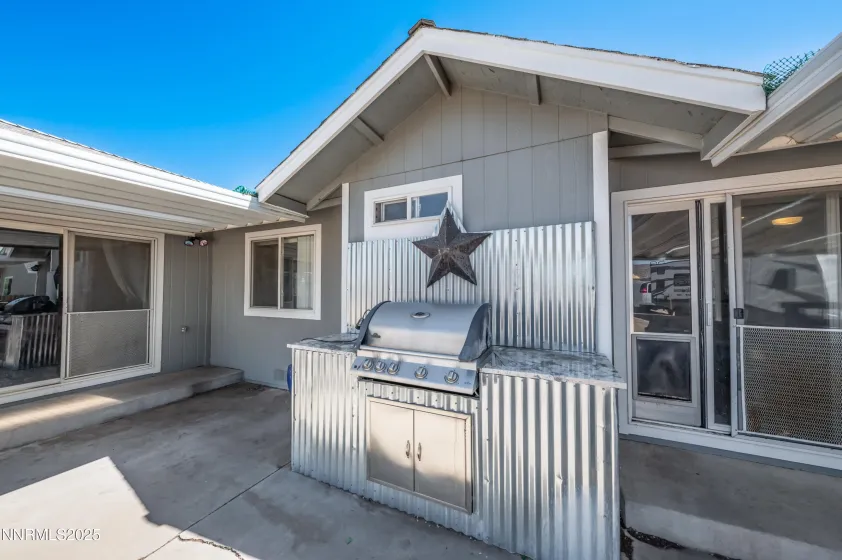 65 Eclipse, Sparks, Nevada 89441, 3 Bedrooms Bedrooms, ,3 BathroomsBathrooms,Residential,Residential,Eclipse,250050374