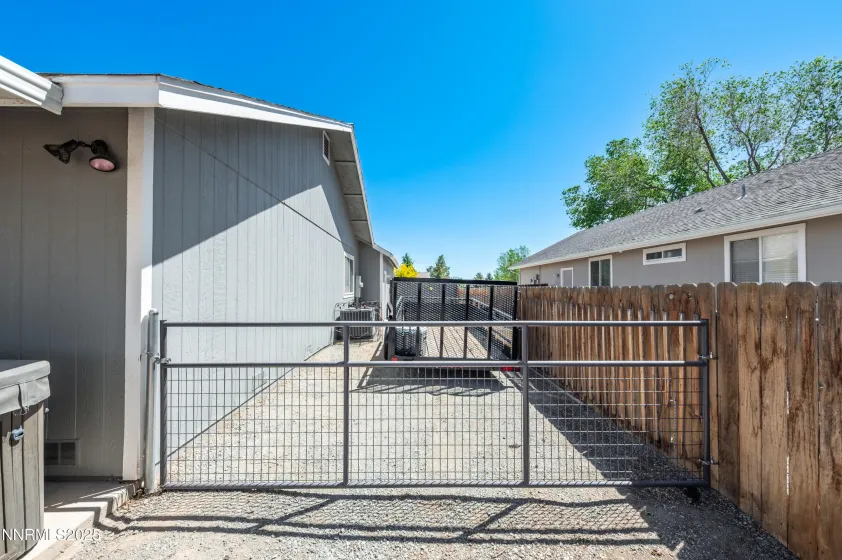 65 Eclipse, Sparks, Nevada 89441, 3 Bedrooms Bedrooms, ,3 BathroomsBathrooms,Residential,Residential,Eclipse,250050374