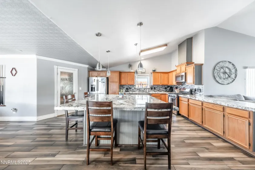 65 Eclipse, Sparks, Nevada 89441, 3 Bedrooms Bedrooms, ,3 BathroomsBathrooms,Residential,Residential,Eclipse,250050374